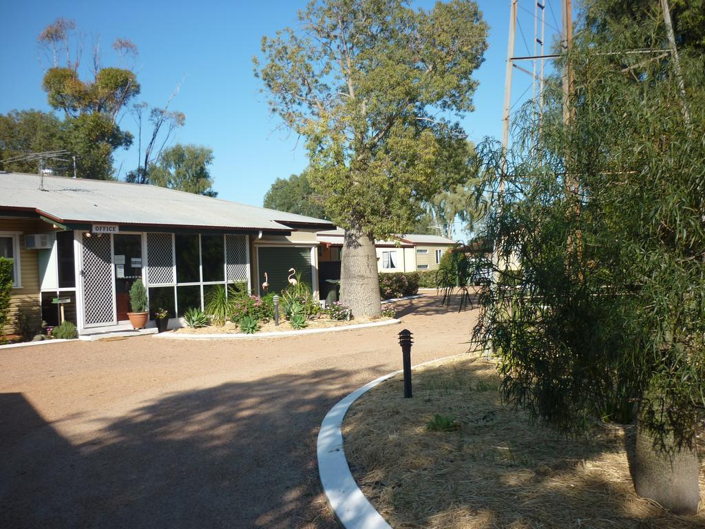 Roma Aussie Tourist Park Motel Eksteriør billede
